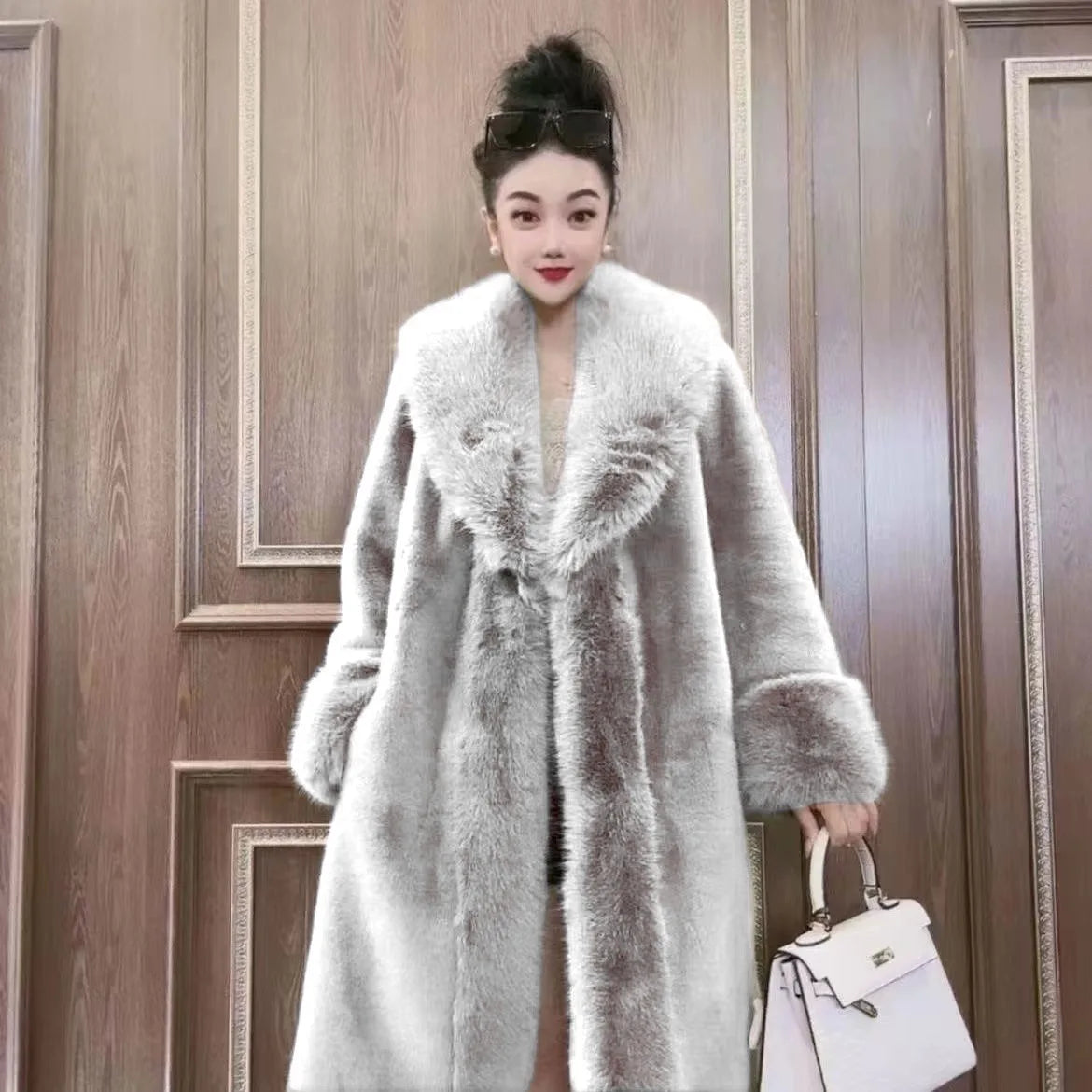 Elegant Faux Fur Coat Outerwear