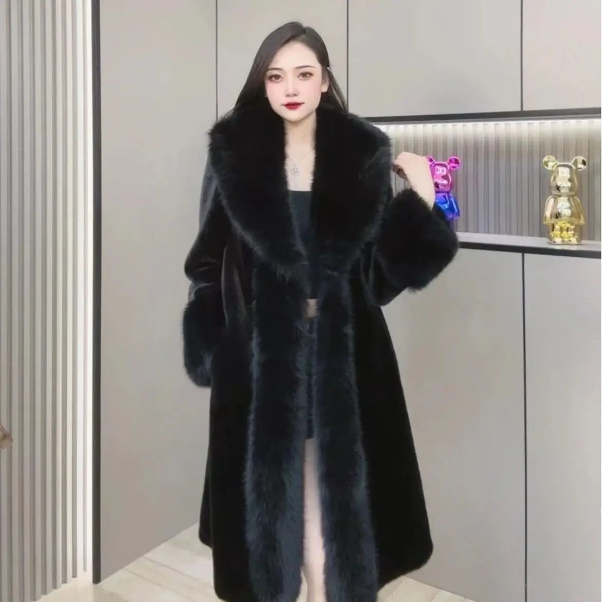 Elegant Faux Fur Coat Outerwear